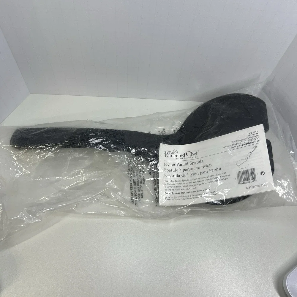 Pampered Chef Nylon Panini Spatula #2352 NEW In Bag‎ Kitchen Turner
